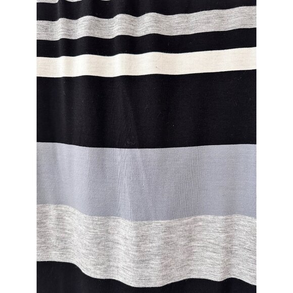 🍒 2/$20 🍒 Black Gray and White Striped Maxi Skirt  Bobeau sz Medium - Picture 2 of 6